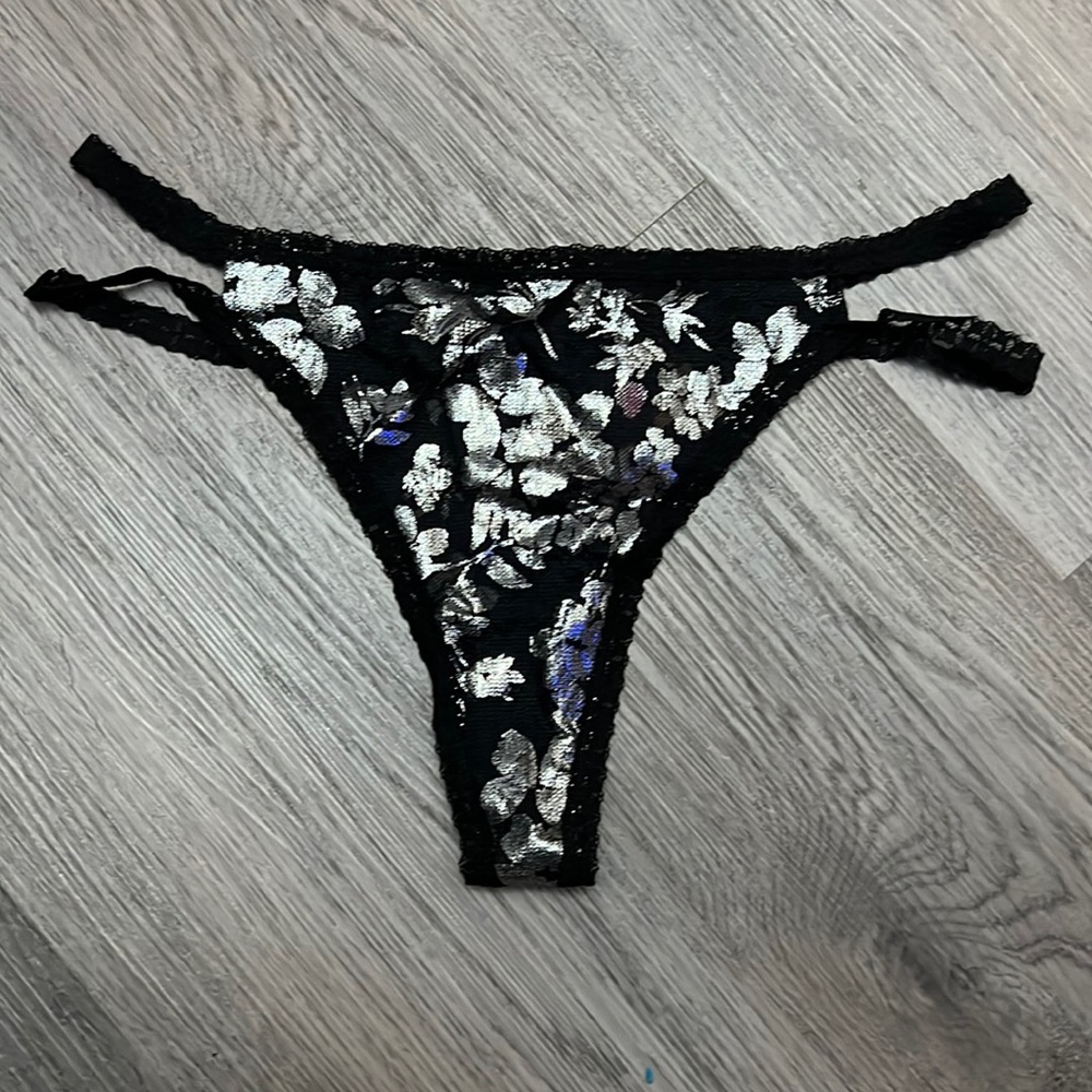 Pink Victoria's secret's Thong